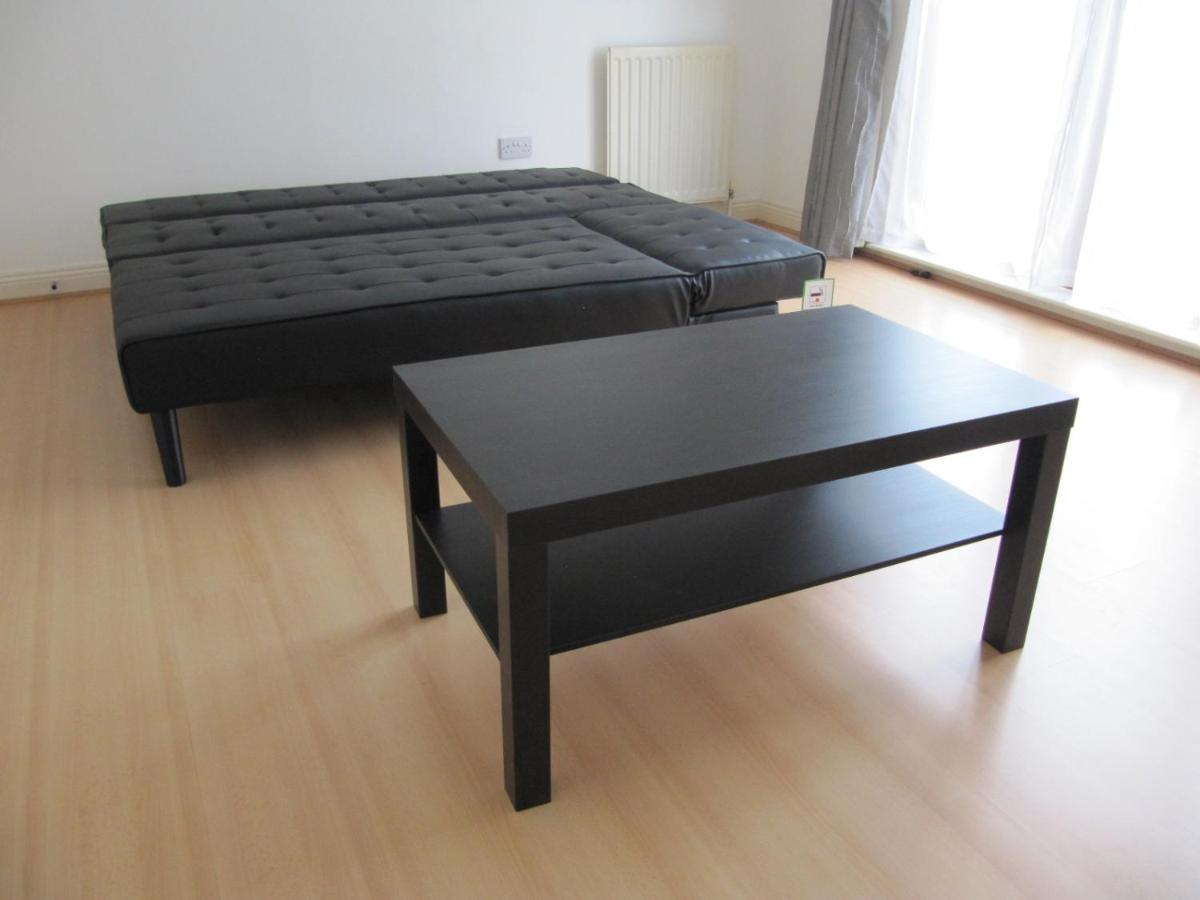 Cozy Off Road 2 Bedroom Cottage Apartment With Free Wi-Fi And Private Parking グラスゴー エクステリア 写真